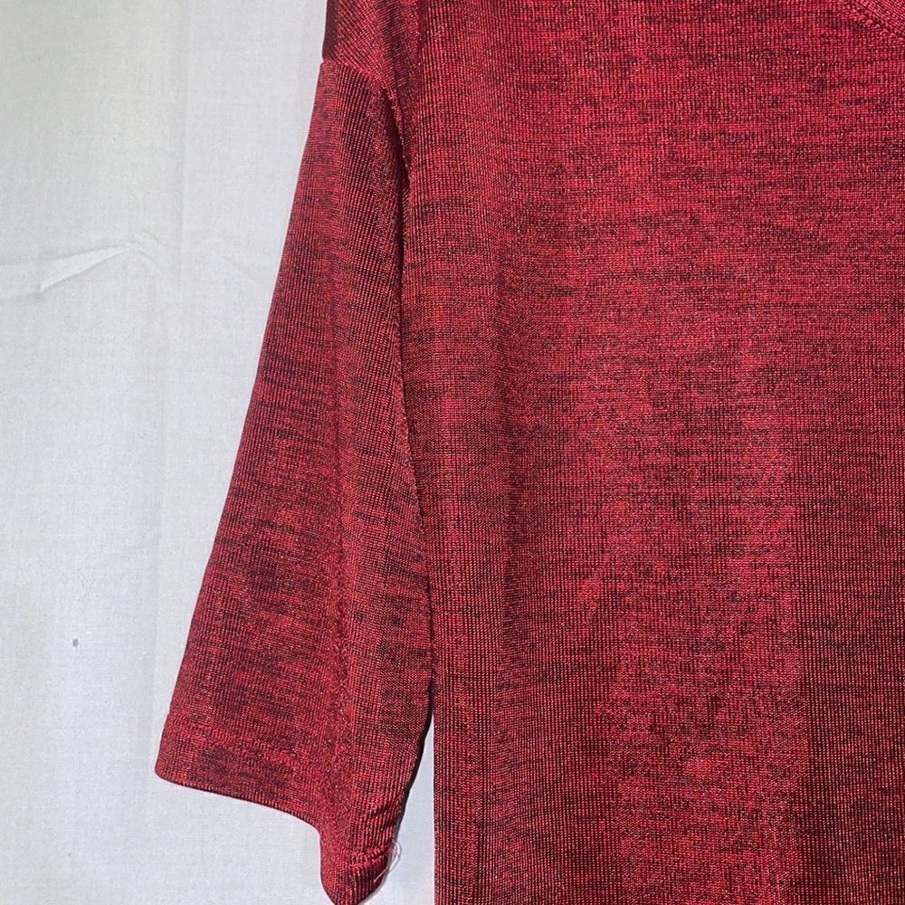 Cotten on shirt - Picture 4 of 6